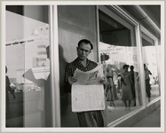 John la Fronce reads the Houston Post