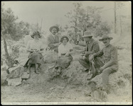 Lily Long, Dr. Rodriguez, Leonor Villegas de Magnón, V. Carranza, and General G. Osuna