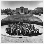 Students standing in front of Cullen Circle