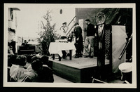 Popeye, Olive Oyl, Wimpy and Toar entertain