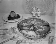 Dessert Presentation and recipe, Pear upside down cake