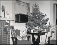 Table with Christmas tree