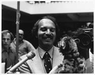 Shasta V being held by UH President Barry Munitz