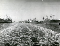 Ships on Houston Ship Channel