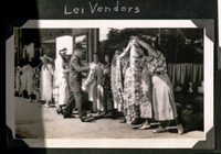 Lei vendors at work